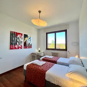 Green Guest House Милан