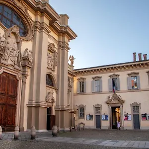 Daplace - Corso Monforte Milan